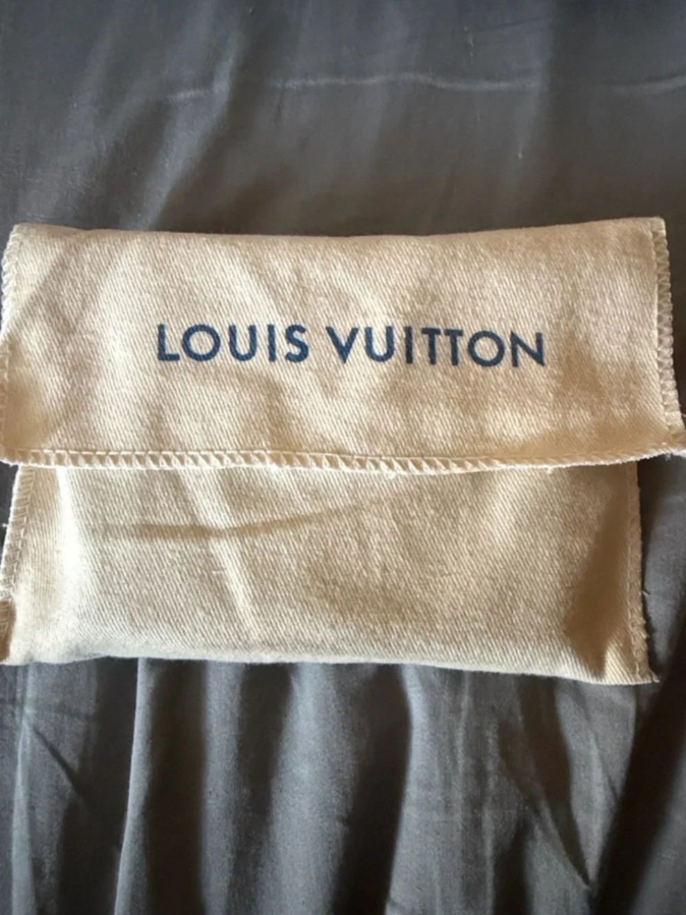 Louis Vuitton Men’s Wallet NEW no box. With Dust Bag only Authentic - Picture 8 of 8